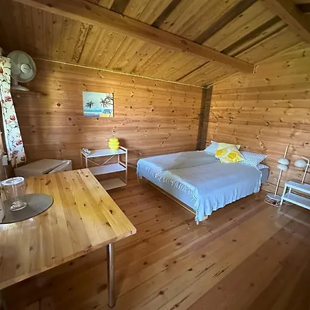 Karjamaa Garden Free Parking And Coffee Сasa de vacaciones Pärnu