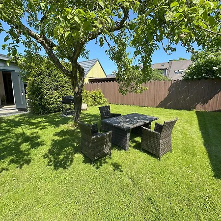 Rendixime - Karjamaa Garden Free Parking And Coffee Holiday home