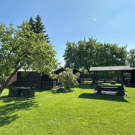 Karjamaa Garden Free Parking And Coffee