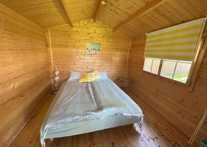 Karjamaa Garden Free Parking And Coffee * Pärnu