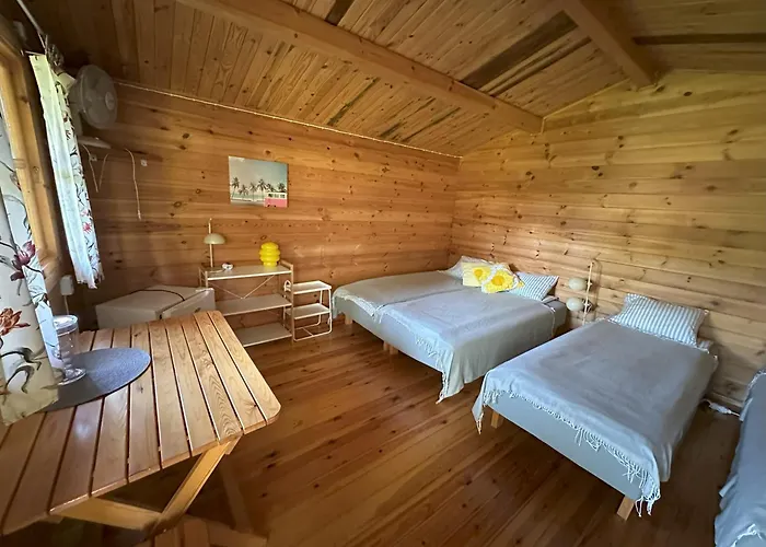 Karjamaa Garden Free Parking And Coffee