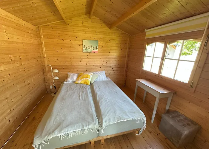 Сasa de vacaciones Karjamaa Garden Free Parking And Coffee *